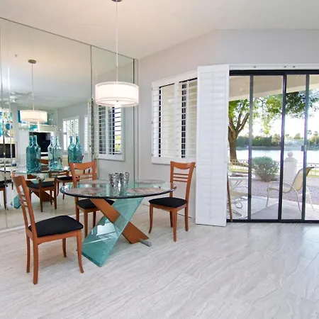 Villa Waterfront Views, Office, Main Floor, Walkable